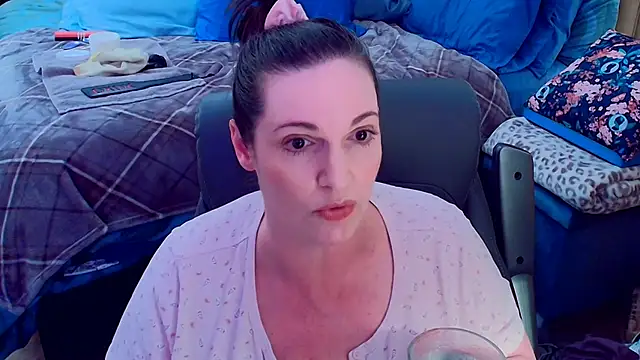 ห้องแชทสดของ ninajaymes