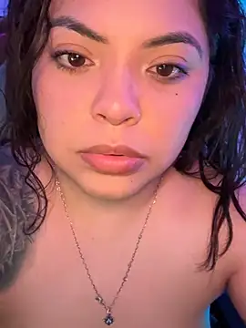 drizzypeach602 Adlı Modelin Canlı XXX Sohbeti