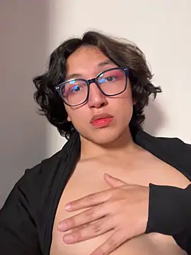-BlueOpal- – Naživo XXX chat