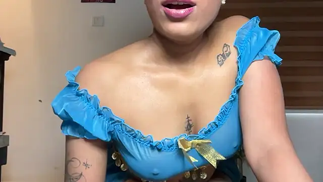 دردشة LucytheDevilQueen الجنسية المباشرة