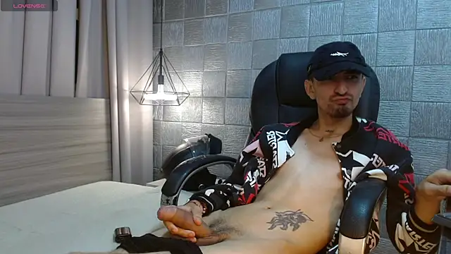 MykeCastle Chat XXX live