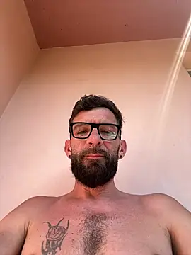 Michel_huge Chat XXX live