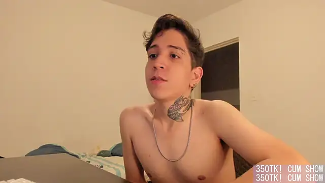 Chat +18 de Michael_v77 ao vivo