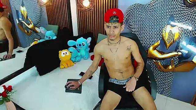 Skinny_cute_Alyer 라이브 XXX 채팅