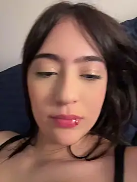 Czat XXX na żywo – Hinata_3