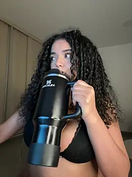 Chat XXX en directo de Curlyierr
