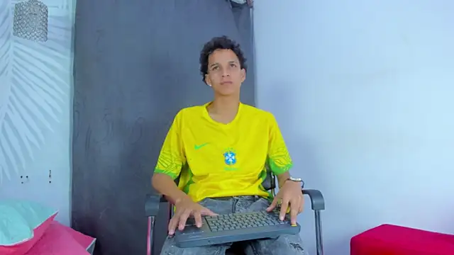 LatinPrince_ Chat XXX live