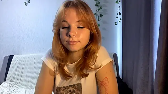 XXX chat uživo modela Ginger_Baby