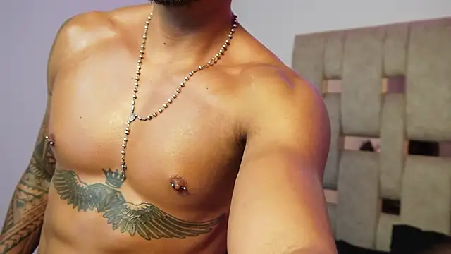 aaron_bolt Live XXX-chat