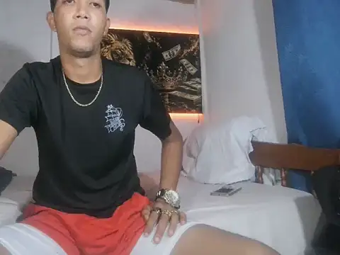 badboy_mastern Live XXX chat