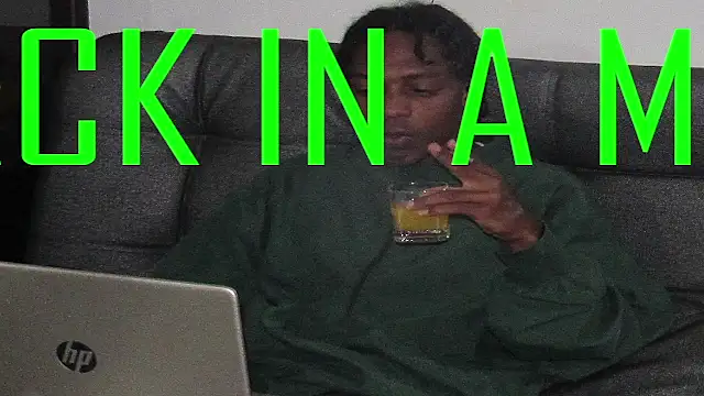 Larry-n-clouds Live XXX Chat