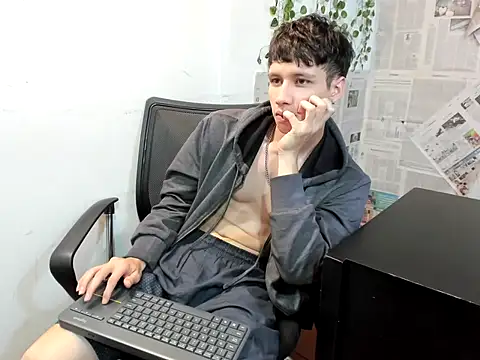 DANIEL_Hot777 现场XXX聊天