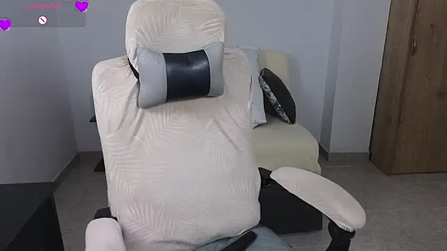 blue__moon_ Live XXX Chat