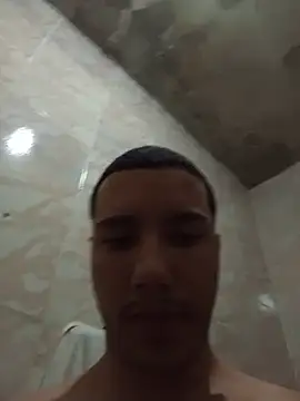 Show modela Arthurtani14 na web-kameri