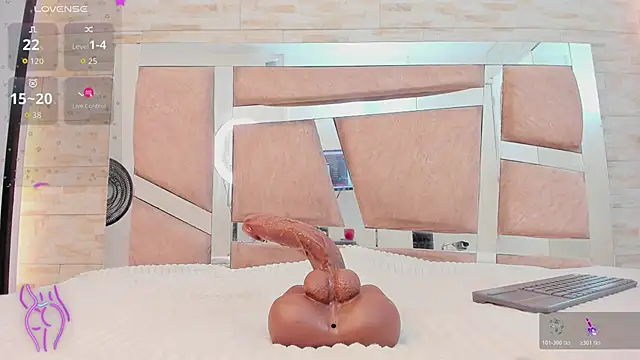 kendall_grace élő XXX-chatje