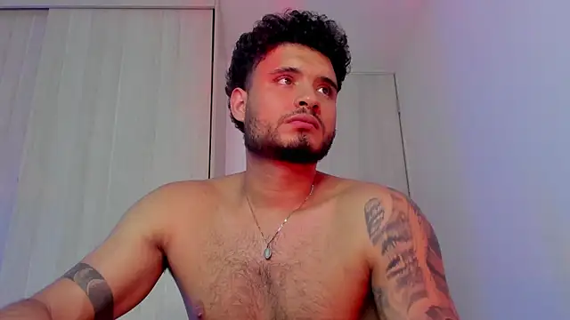 AUSTINN_TORRES 라이브 XXX 채팅