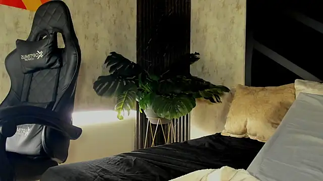 Jacob_Benelli: απευθείας συνομιλία ΧΧΧ