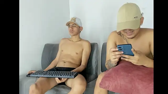 Charlie_Scorpion Live XXX-chat