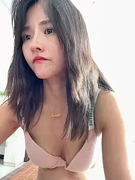 JinLi-18's Live XXX Chat
