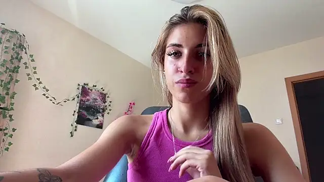 Rossy_S' Live XXX Chat