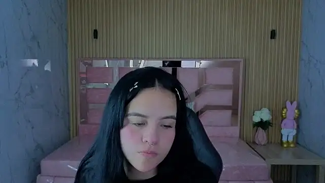 sarita_09_s' Live XXX Chat