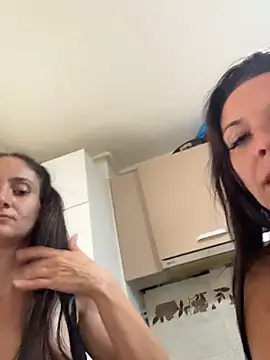 Živý XXX chat Almmaxxxx
