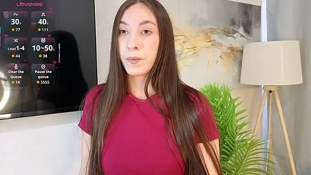 Chatroom XXX en direct de JinnyMenzella