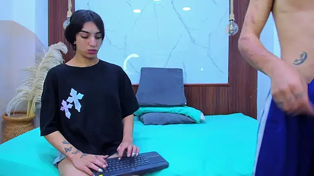 Loversinfire2 Chat XXX live