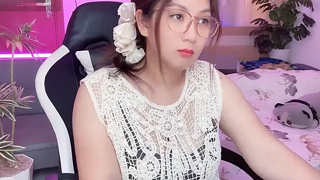 Ni-Ni_2K's Live XXX Chat