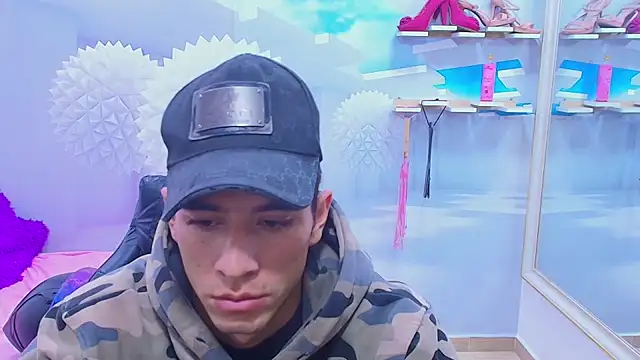 Chatroom XXX en direct de DEIBY_BABY