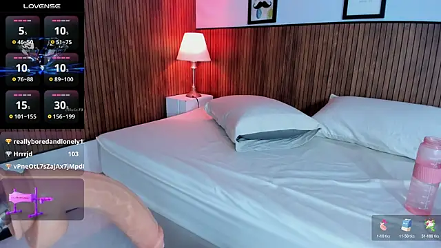 ori_whore's Live XXX Chat