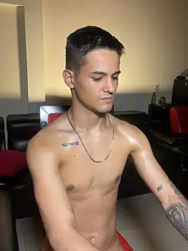 Aaronsexroom's Live XXX Chat
