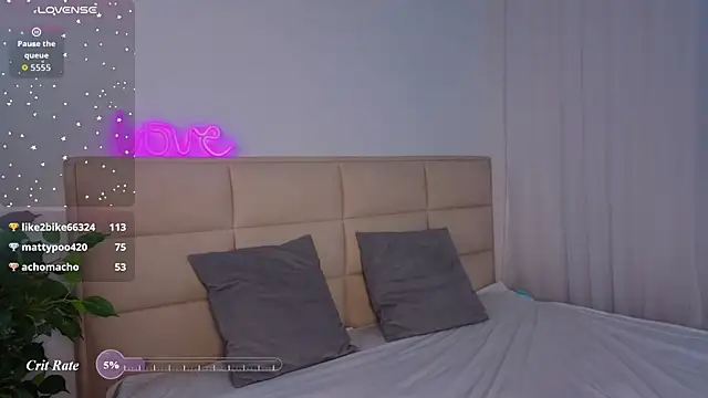 KellyBurrus 라이브 XXX 채팅