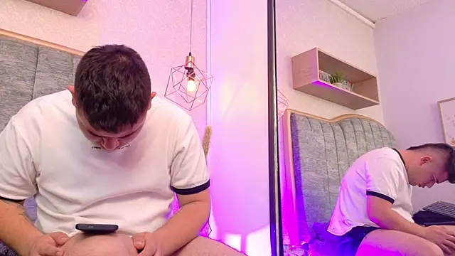 Czat XXX na żywo – AdrianLust