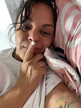 Kataliina Adlı Modelin Canlı XXX Sohbeti