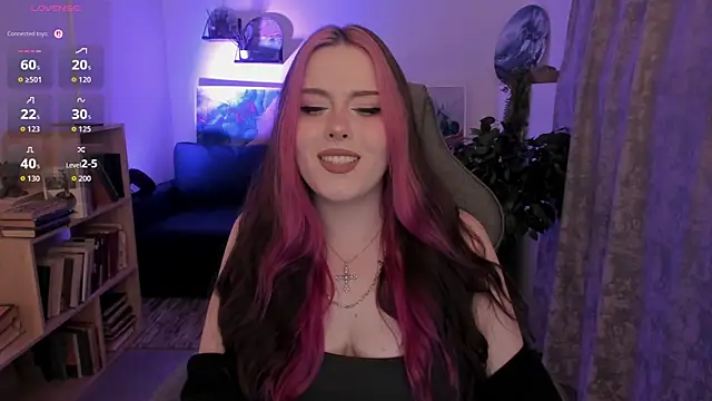 CoraMiel's Live XXX Chat
