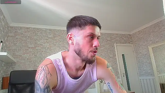 JonahShaw – Live XXX-chat