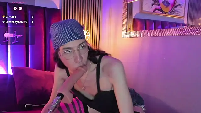 Онлайн чат XXX kattt_cut