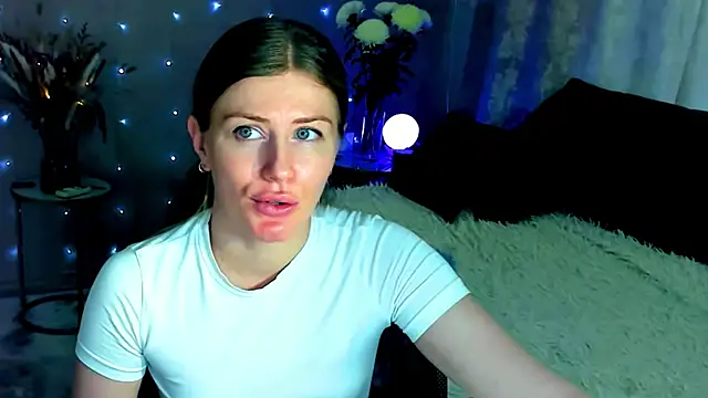 Chat XXX en directo de JinnaGreat
