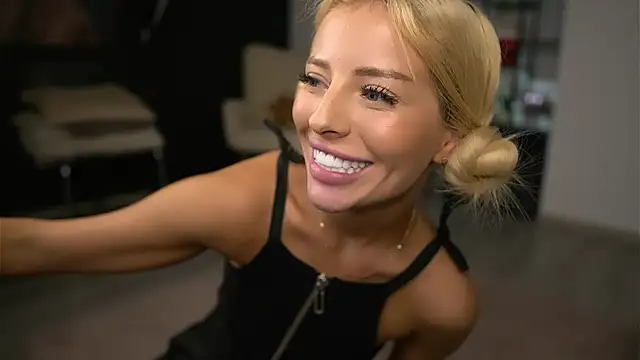 SerenaNoir – Live XXX-chat