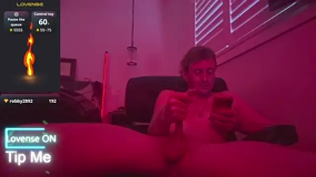 OFFICAL_DICKEDDOWNUNDER – Naživo XXX chat