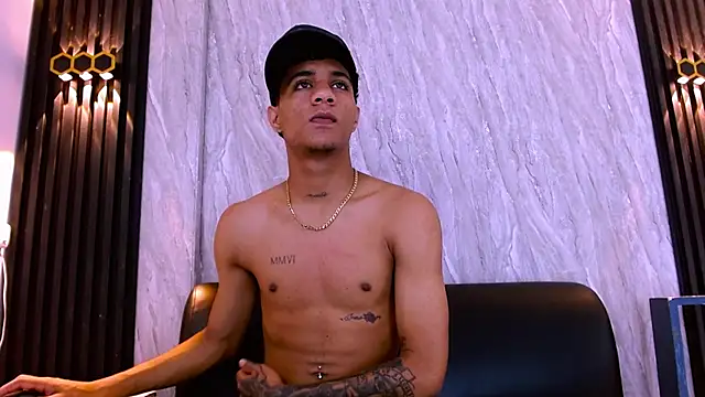 _Thiago12 Live XXX Chat