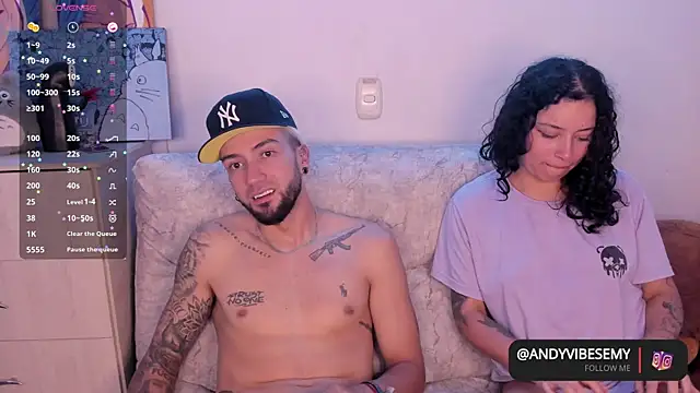 couplevibes_'s Live XXX Chat