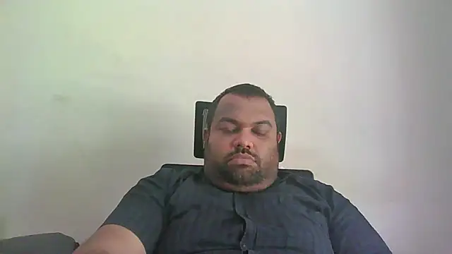 Chat XXX en directo de FatCockBoySL