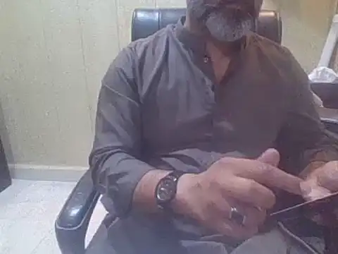 hairymaster95 Obrolan Langsung XXX