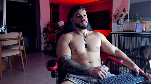 Valenthino_Salvatore: απευθείας συνομιλία ΧΧΧ