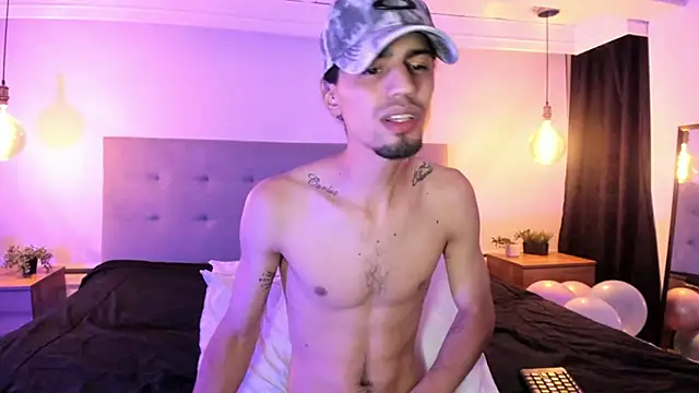 Chat +18 de MichaelEvanss_ ao vivo
