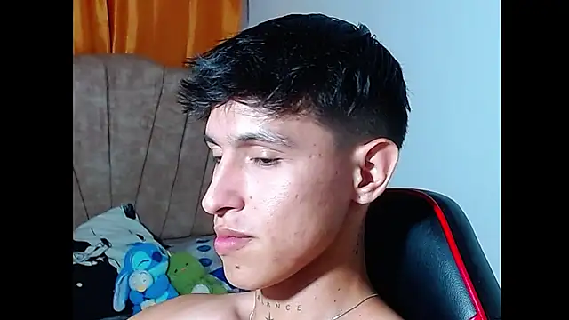 Chat XXX ao vivo de rowanbig