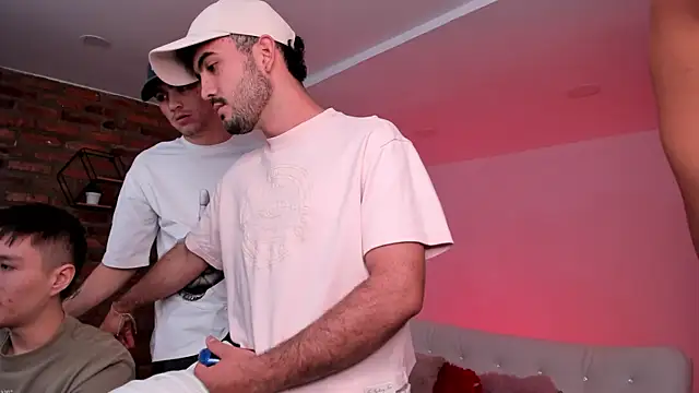 Spaceboyss18 Live XXX-chat