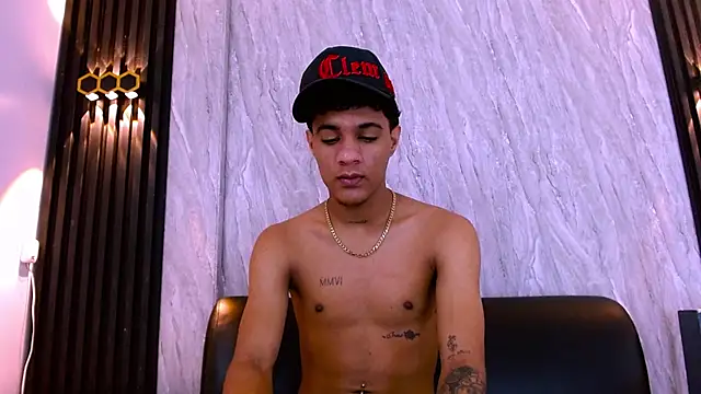 Chat XXX ao vivo de _Thiago12